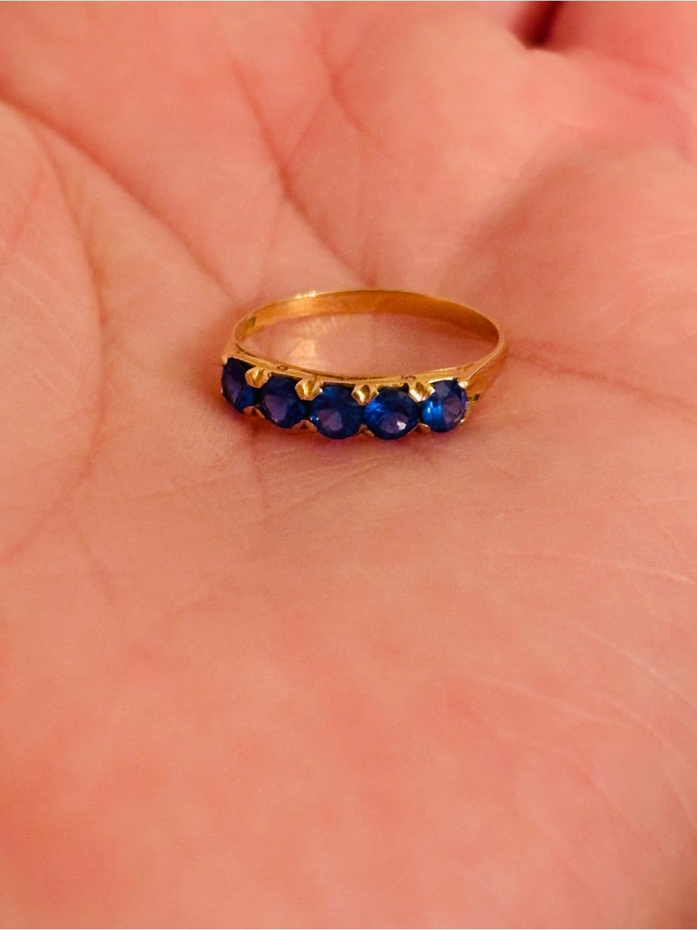 Vintage 1940’s 14K Yellow Gold Band Ring with Five Cobalt Blue Gemstones Sz 5